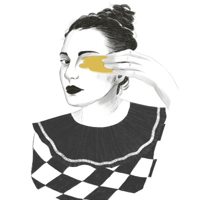 Ilustração de mulher em preto e branco com peça amarela no rosto