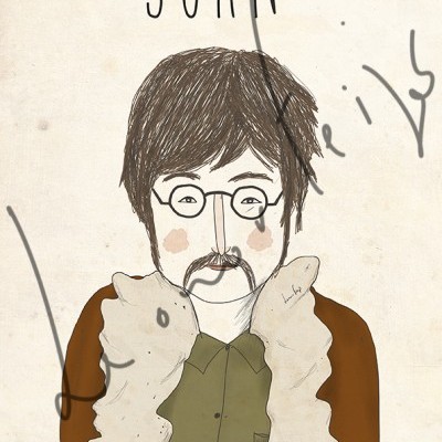 Desenho de homem com óculos e casaco castanho com gola de pelos e texto JOHN