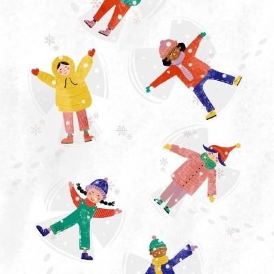 Crianças a fazer anjos na neve com roupas coloridas de inverno