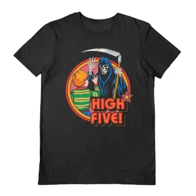 T-shirt preta com estampa colorida de uma figura da morte a fazer high five com uma criança e texto 'HIGH FIVE!'