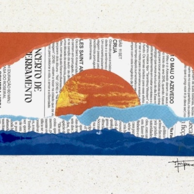 Colagem artística com recortes de jornal formando sol e mar coloridos
