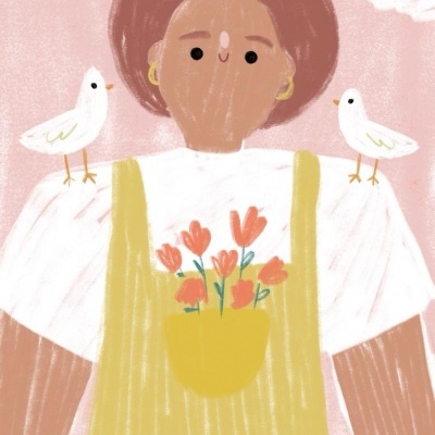Ilustração de pessoa com avental amarelo, flores no bolso e dois pássaros brancos nos ombros