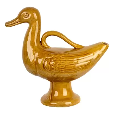 Regador em cerâmica castanha em forma de pato com padrão texturizado