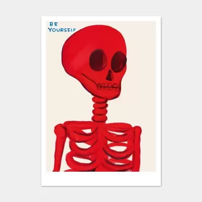 Poster de esqueleto vermelho com texto BE YOURSELF no canto superior esquerdo