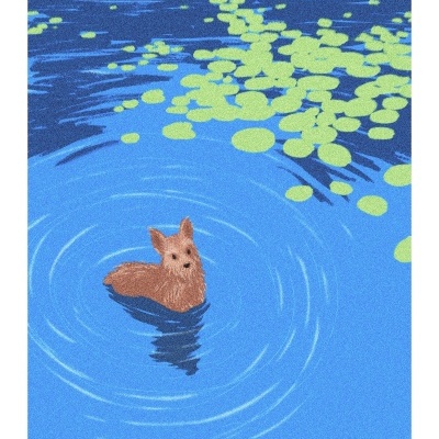 Ilustração de um cão pequeno castanho a nadar em água azul com flores aquáticas verdes.