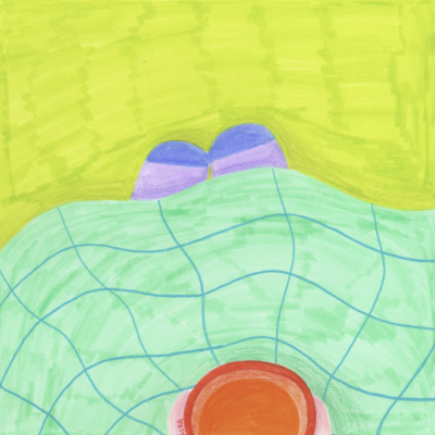 Chávena laranja sobre pires rosa com manta verde e sapatilhas roxas ao fundo