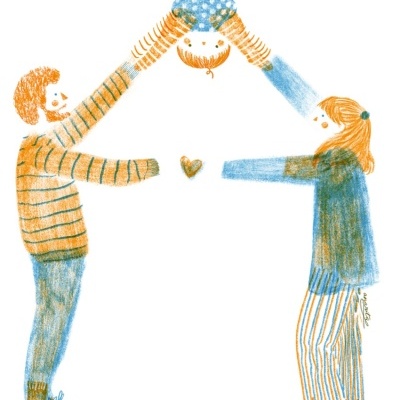 Ilustração colorida de um casal segurando uma criança, com coração entre eles