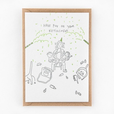 Cartão de felicitações de reforma com ilustração em preto e branco e verde sobre envelope castanho