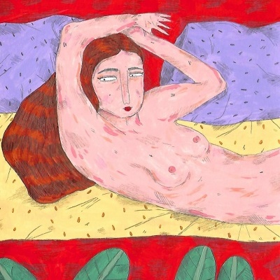 Ilustração digital de mulher nua de cabelos compridos deitada sobre almofadas coloridas com folhas verdes