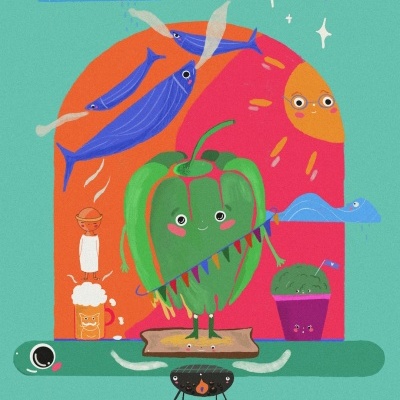 Ilustração digital de pimenta verde antropomórfica rodeada por peixes azuis, sol sorridente, bebida espumante, cacto em tenda roxa e braseiro preto, fundo verde água.