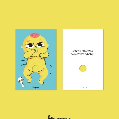 Dois cartões com desenho de bebé e texto para anúncio da marca Fingaroo
