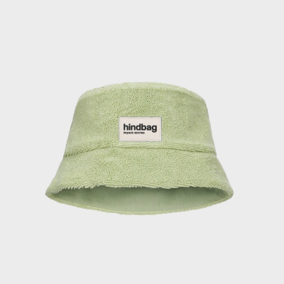 Chapéu bucket verde claro com etiqueta hindbag