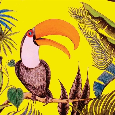 Ilustração de tucano em ramo com folhas tropicais amarelo de fundo