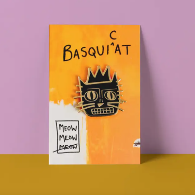 Cartão com arte de Basquiat com texto e rosto estilizado