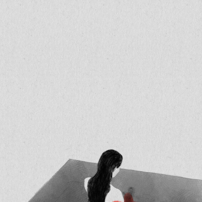 Figura feminina com cabelo preto sentada numa superfície escura segurando objeto vermelho em imagem minimalista