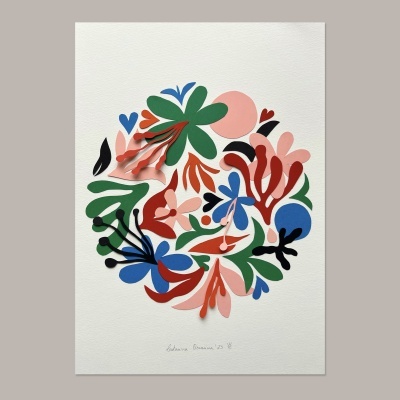 Poster com arte abstrata colorida em formas orgânicas