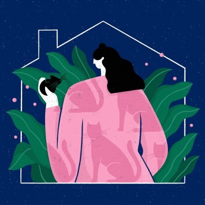 Ilustração de pessoa rosa com padrão de gato segurando lâmpada preta, folhas verdes e contorno de casa branco em fundo azul