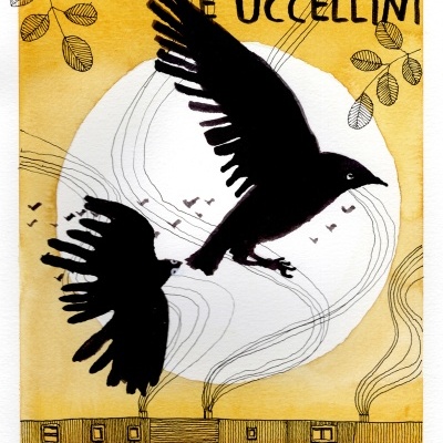Ilustração artística de dois pássaros pretos voando com fundo amarelo e laranja e texto UCCELLACCI E UCCELLINI