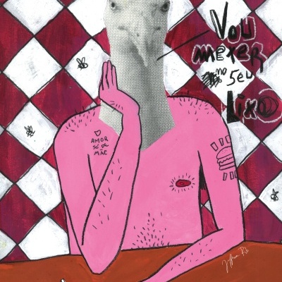 Ilustração com figura híbrida de homem e ave, fundo xadrez, texto e tatuagens visíveis