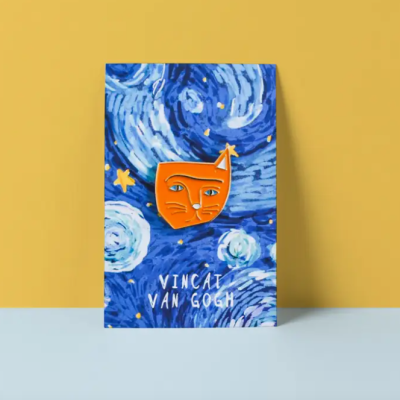 Cartão postal com design Van Gogh e pin de rosto de gato laranja