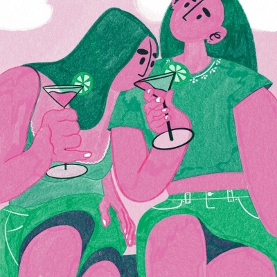 Ilustração gráfica de duas pessoas a beber cocktails, fundo rosa com nuvens