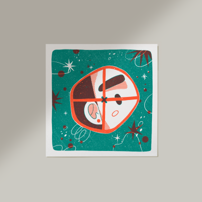 Ilustração colorida de rosto dividido em quatro secções com fundo bege