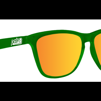 Óculos de sol com armação verde e lentes espelhadas laranja e amarelo