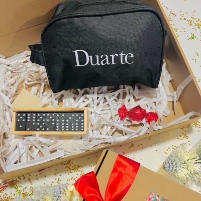 https://www.akaxi.pt/product/box-fun