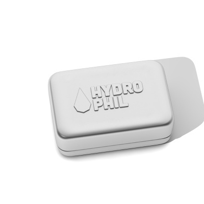Estojo branco retangular com inscrição HYDRO PHIL em relevo