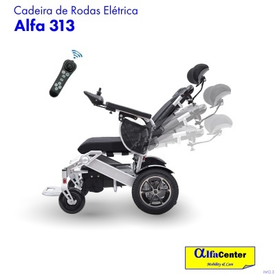 Cadeira de rodas elétrica preta Alfa 313 com controle remoto, texto e logótipo Alfa Center
