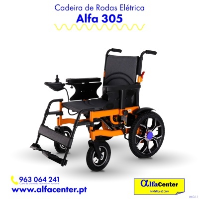 Cadeira de rodas elétrica Alfa 305 com estrutura laranja e assento preto