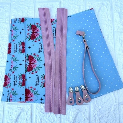 Painel&#x20;para&#x20;bolsinha&#x20;de&#x20;m&#x00E3;o&#x20;AV2