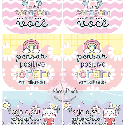 Etiquetas coloridas com desenhos infantis e textos em português motivacionais para roupas.