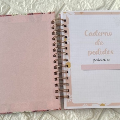 Caderno&#x20;de&#x20;pedidos&#x20;3
