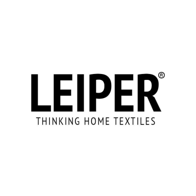 Logótipo LEIPER preta com texto THINKING HOME TEXTILES em fundo branco
