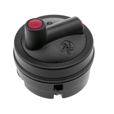 Tampa preta de plástico para garrafa térmica com botão vermelho