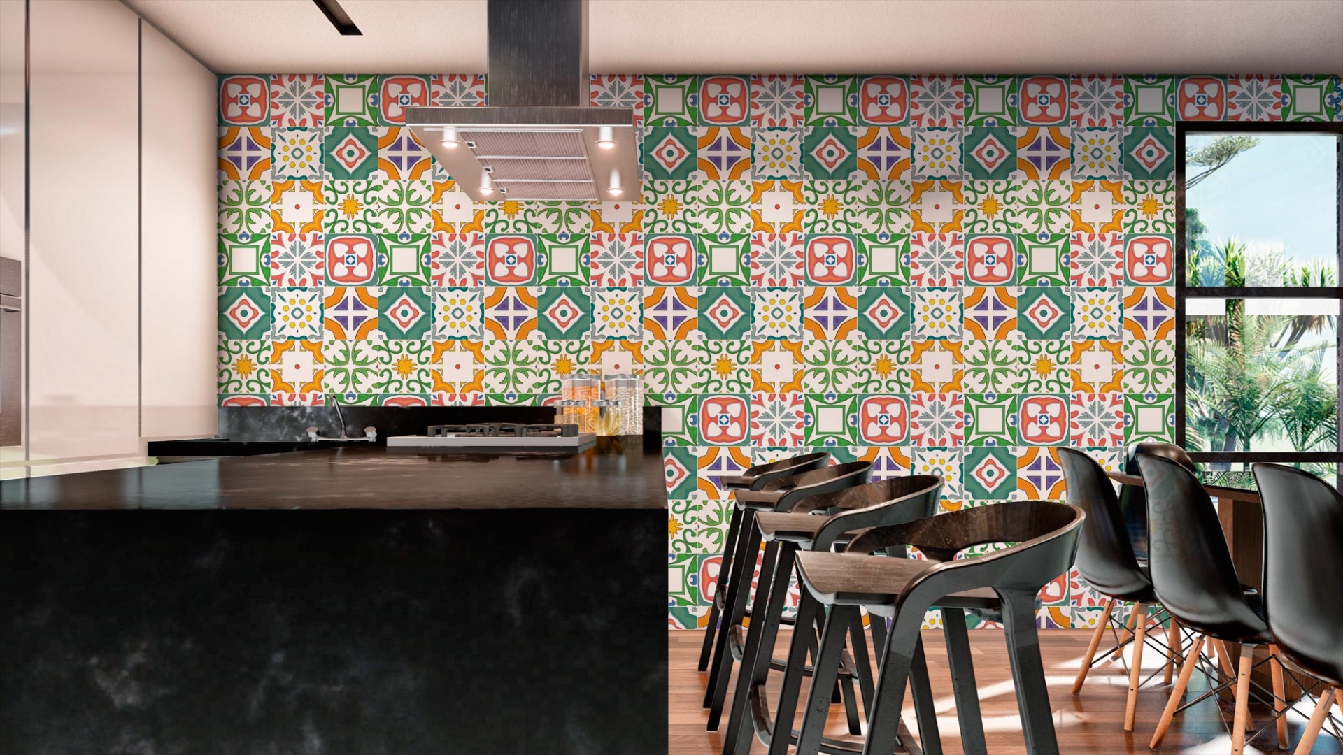 015 Cozinha com bancada preta, cadeiras altas em madeira e azulejos coloridos na parede