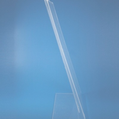 Suporte vertical transparente em acrílico com base retangular