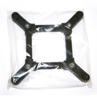 Suporte quadrado preto para componente em embalagem plástica
