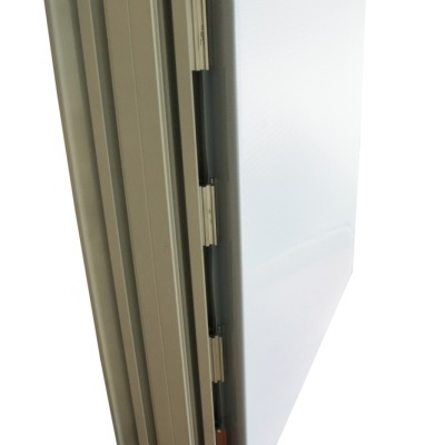 Fichário branco com separadores cinza e bege