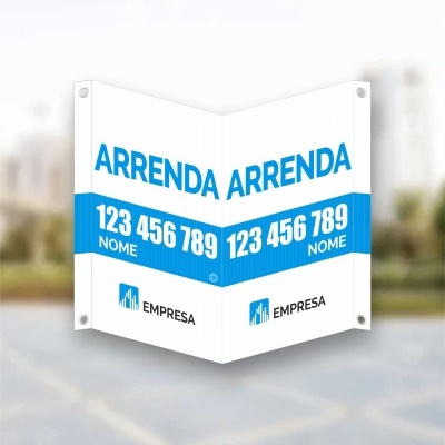 Placa de sinalização de venda ou arrendamento exterior com texto azul e branco