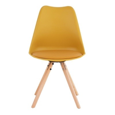Cadeira amarela com assento estofado e pernas de madeira