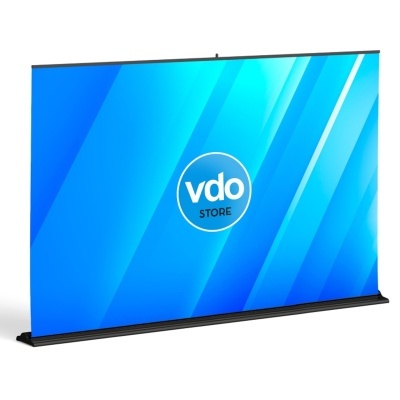 Ecrã de projeção com base preta e fundo azul com logotipo VDO STORE