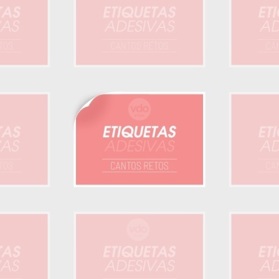 Etiqueta adesiva rosa com texto branco ETCUETAS ADESIVAS CANTOS RETOS e canto descolado