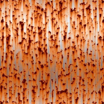 Painel de metal corrugado com manchas de ferrugem