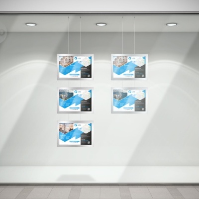 Caixas do produto VIGO 1 Kg em vitrine iluminada