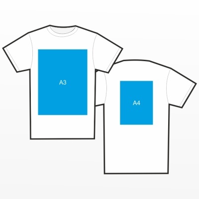 Camisola branca com estampas azuis A3 à frente e A4 atrás