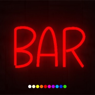 Letreiro neon vermelho com a palavra 'BAR'