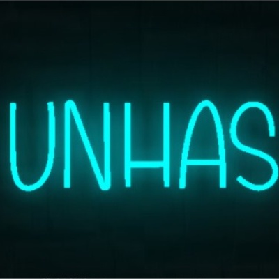 Sinal luminoso em néon azul com texto UNHAS