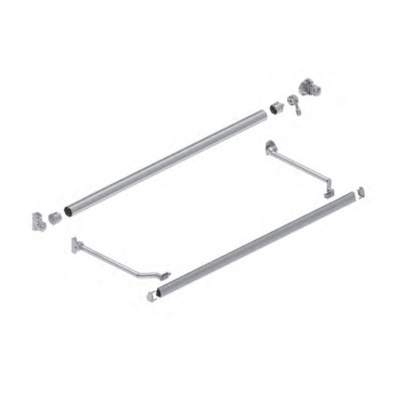 Conjunto de acessórios metálicos prateados para montagem sobre fundo branco